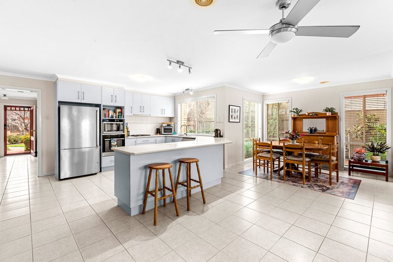 Photo - 4 Valencia Lane, Werribee VIC 3030 - Image 5