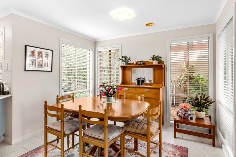 Photo - 4 Valencia Lane, Werribee VIC 3030 - Image 8