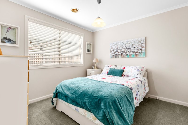 Photo - 4 Valencia Lane, Werribee VIC 3030 - Image 13