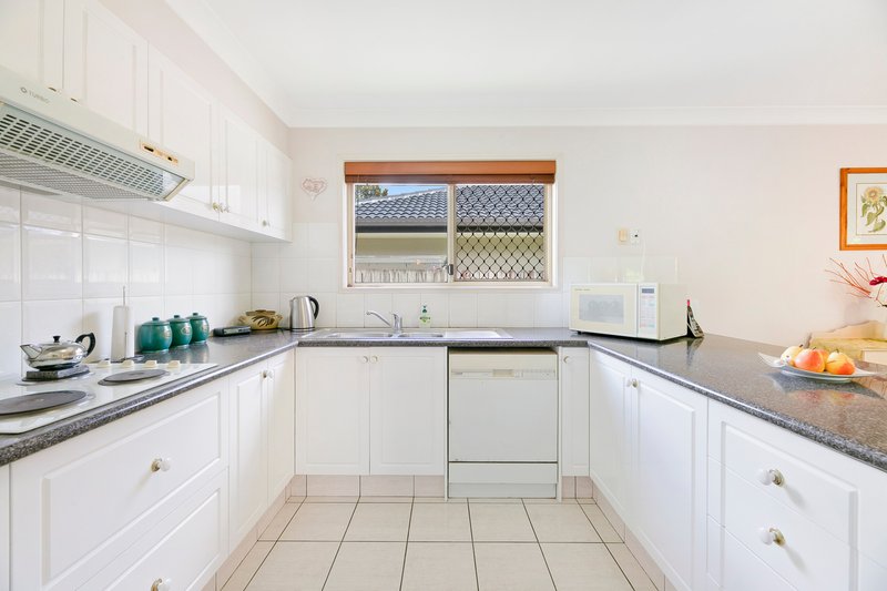 Photo - 4 Vancouver Drive, Robina QLD 4226 - Image 7