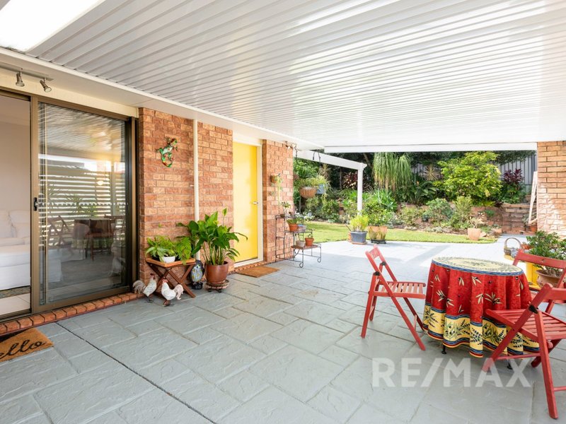 Photo - 4 Venus Ct , Mudgeeraba QLD 4213 - Image 2