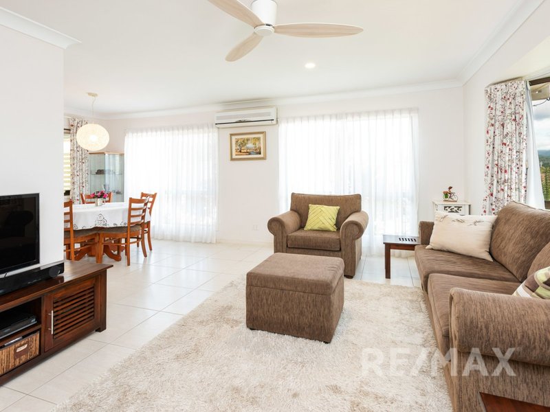 Photo - 4 Venus Ct , Mudgeeraba QLD 4213 - Image 3