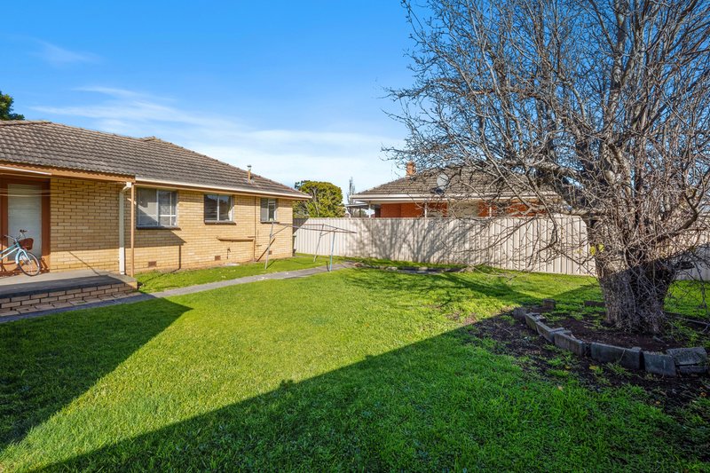 Photo - 4 Victor Court, Lalor VIC 3075 - Image 12