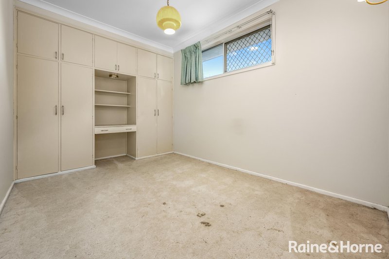 Photo - 4 Victoria Crescent, New Lambton Heights NSW 2305 - Image 8