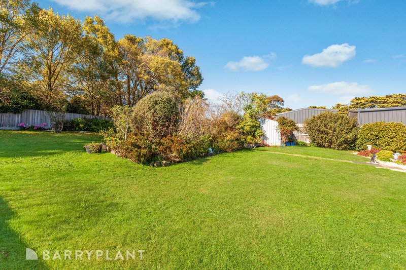 Photo - 4 Victoria Parade, Kilmore VIC 3764 - Image 10