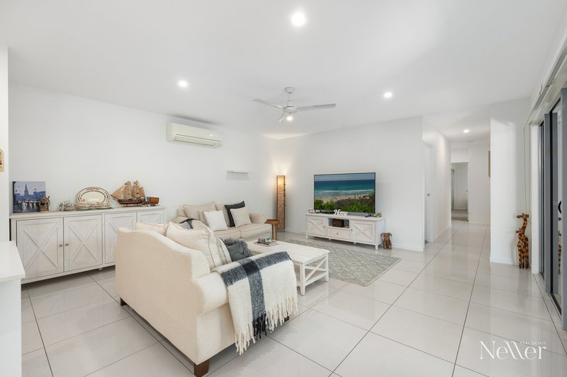 Photo - 4 Viola Square, Peregian Springs QLD 4573 - Image 6