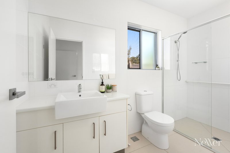 Photo - 4 Viola Square, Peregian Springs QLD 4573 - Image 17