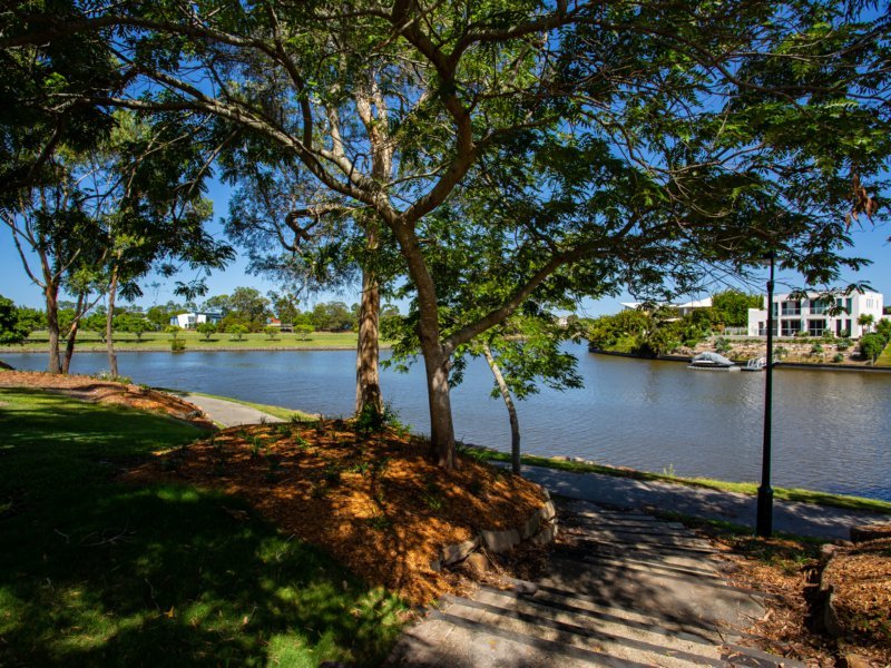 Photo - 4 Waimea Drive, Varsity Lakes QLD 4227 - Image 13