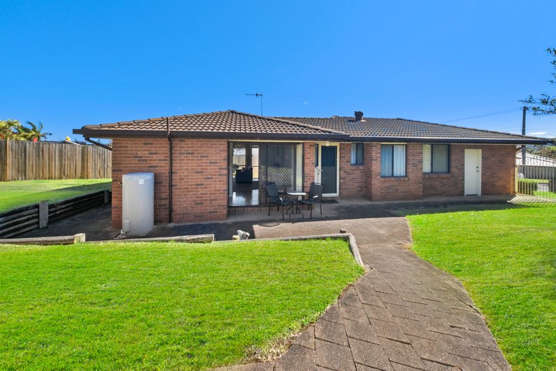 Photo - 4 Waite Street, Bateau Bay NSW 2261 - Image 10