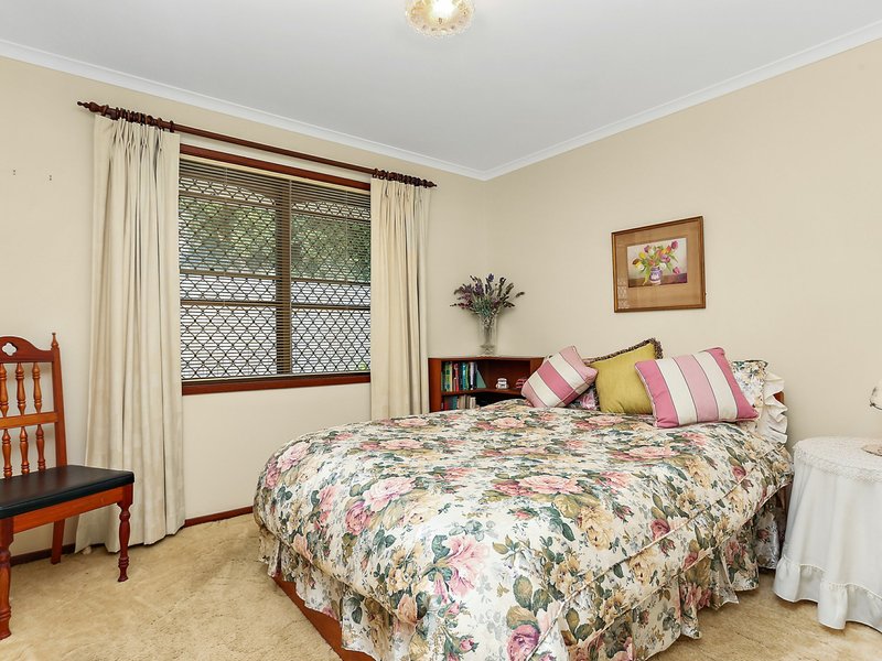 Photo - 4 Walker Court, Banksia Beach QLD 4507 - Image 8