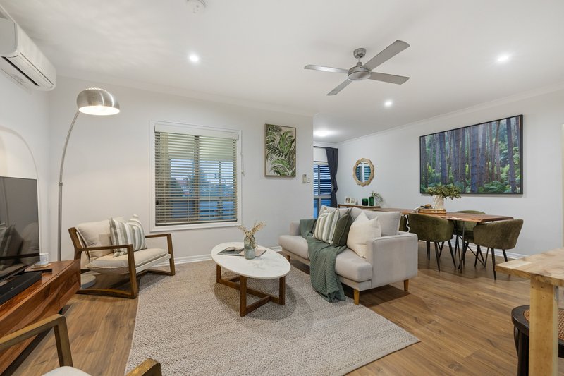 Photo - 4 Walkers Drive, Balmoral QLD 4171 - Image 6