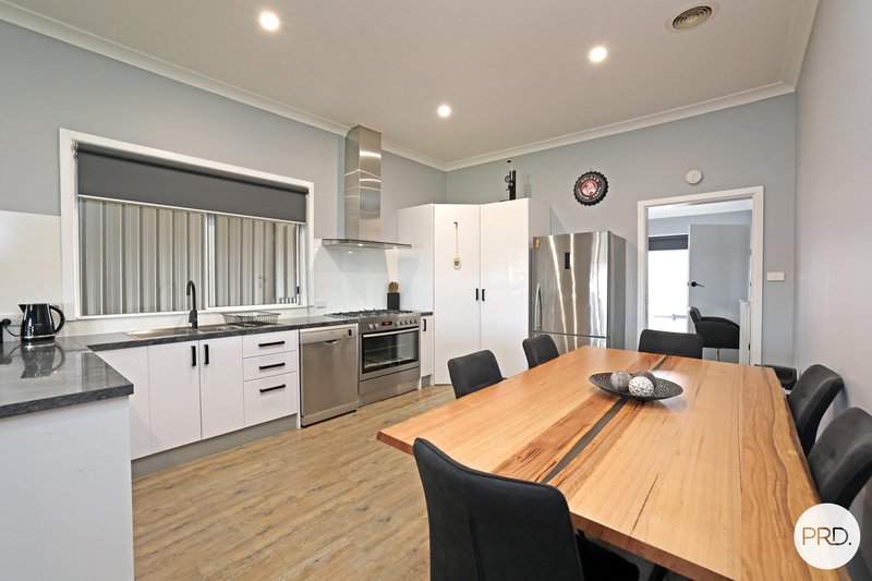 Photo - 4 Waltham Avenue, Irymple VIC 3498 - Image 6