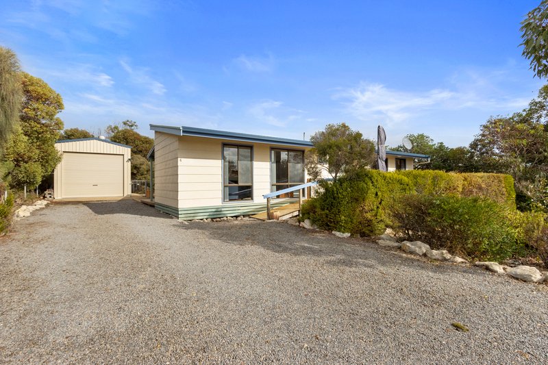 Photo - 4 Waratah Avenue, Marion Bay SA 5575 - Image 2