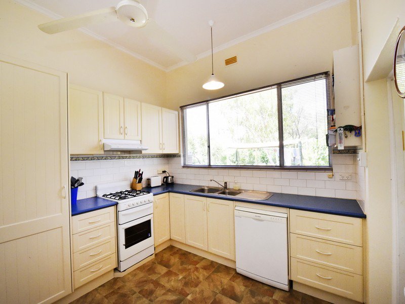 Photo - 4 Warburton Street, East Side NT 0870 - Image 4