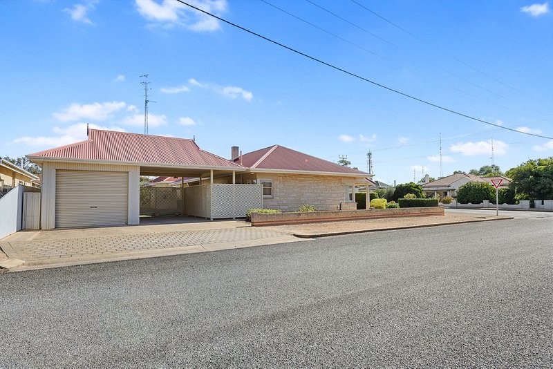 Photo - 4 Ward Street, Kadina SA 5554 - Image 15