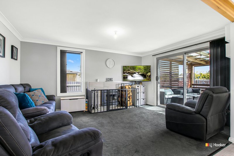 Photo - 4 Ward Street, Wynyard TAS 7325 - Image 3