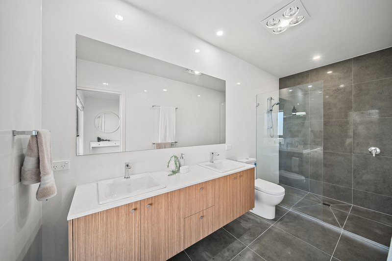 Photo - 4 Ware Street, Googong NSW 2620 - Image 5