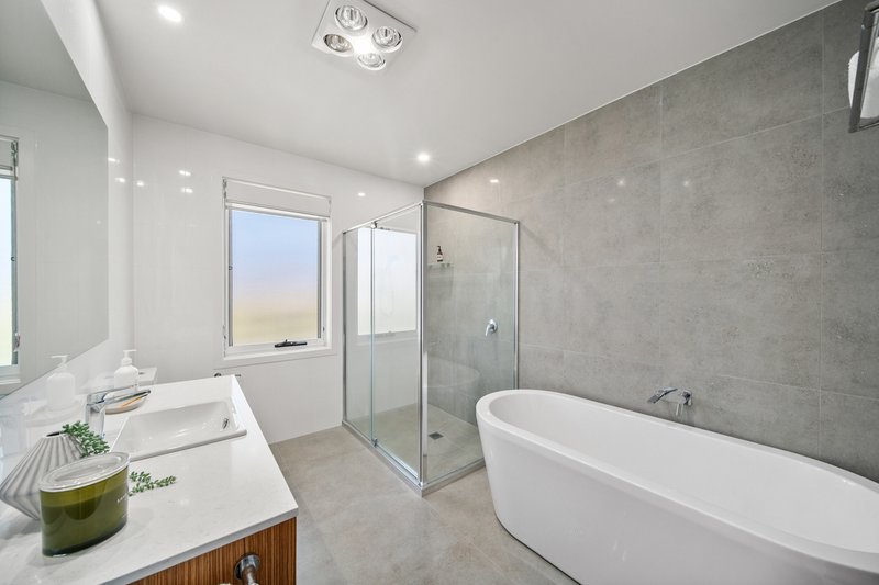 Photo - 4 Ware Street, Googong NSW 2620 - Image 22