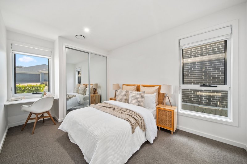 Photo - 4 Ware Street, Googong NSW 2620 - Image 26