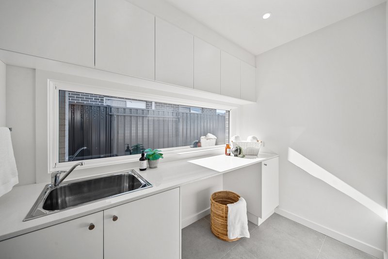 Photo - 4 Ware Street, Googong NSW 2620 - Image 28
