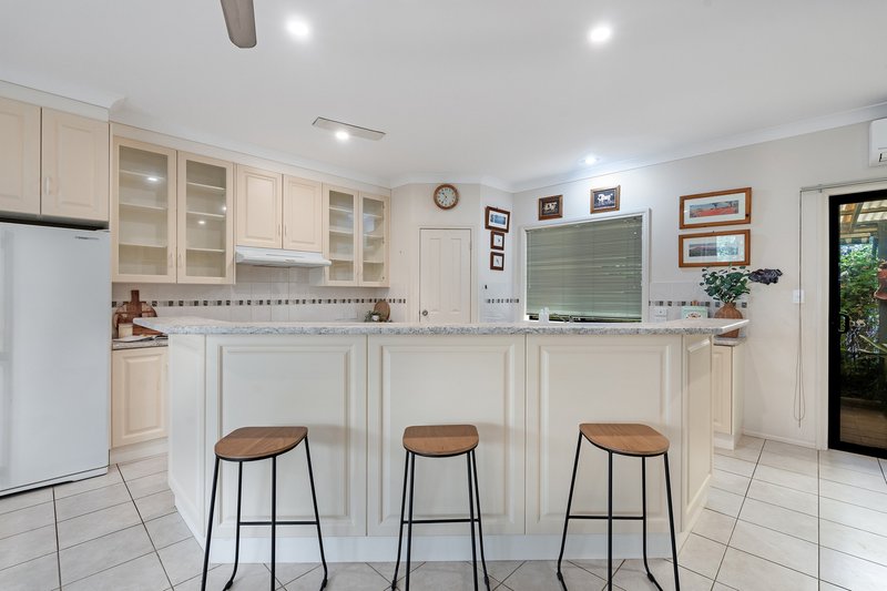 Photo - 4 Warenda Road, Clare SA 5453 - Image 3