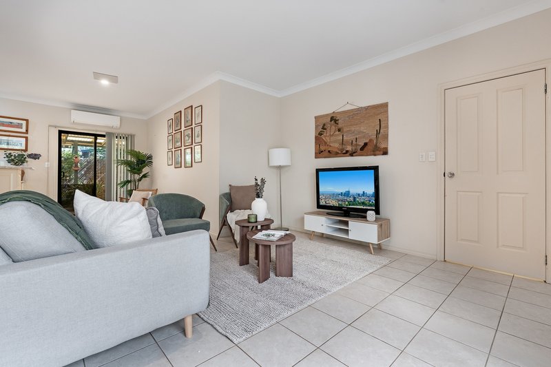 Photo - 4 Warenda Road, Clare SA 5453 - Image 7