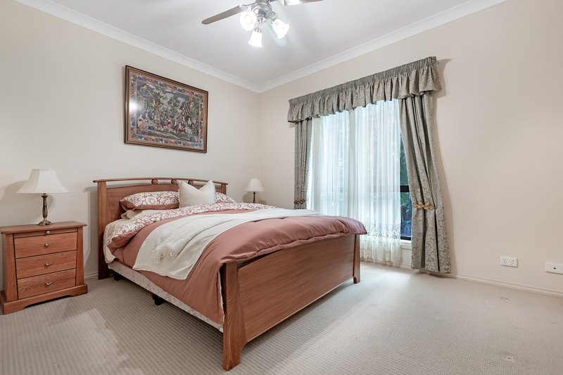 Photo - 4 Warenda Road, Clare SA 5453 - Image 22