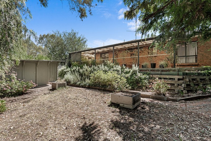 Photo - 4 Warenda Road, Clare SA 5453 - Image 30