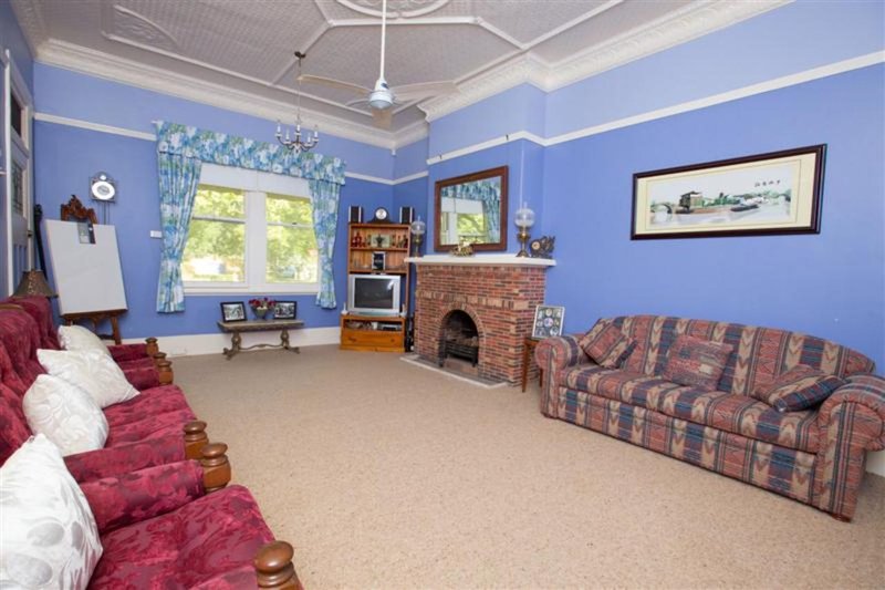 Photo - 4 Warne Street, Wellington NSW 2820 - Image 6