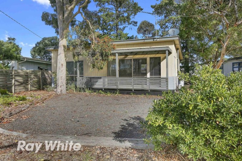 4 Warner Street, Indented Head VIC 3223