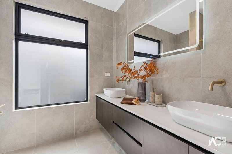 Photo - 4 Warramunga Street, Greenacres SA 5086 - Image 26