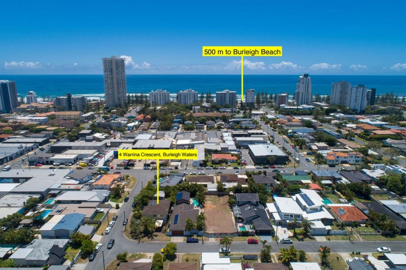 Photo - 4 Warrina Cr , Burleigh Waters QLD 4220 - Image 2