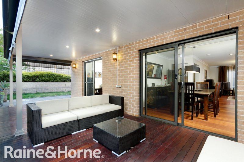 Photo - 4 Watford Drive, Stanhope Gardens NSW 2768 - Image 2