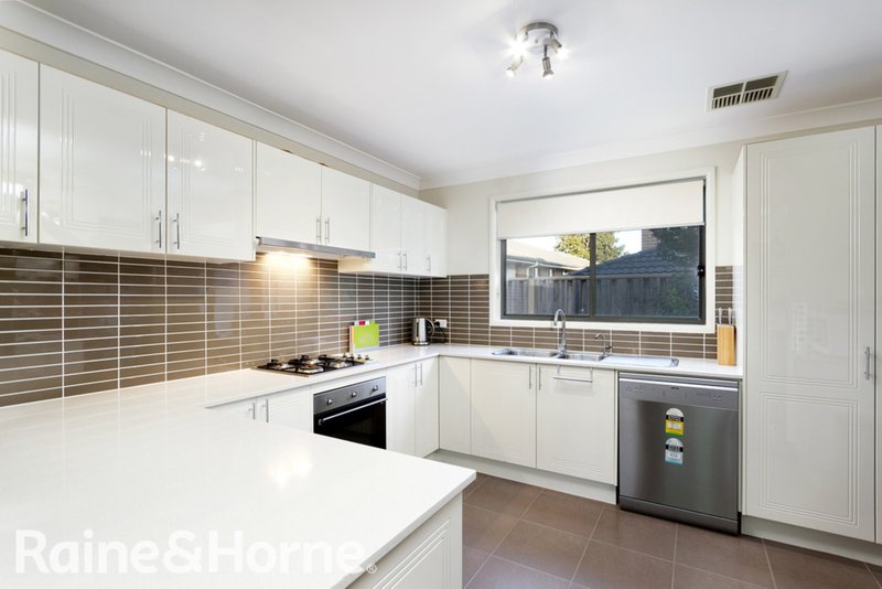 Photo - 4 Watford Drive, Stanhope Gardens NSW 2768 - Image 4