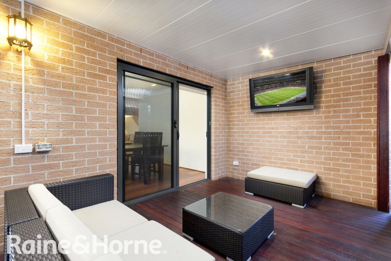 Photo - 4 Watford Drive, Stanhope Gardens NSW 2768 - Image 12