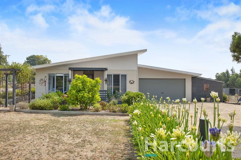 4 Wattledale Avenue, Enfield VIC 3352