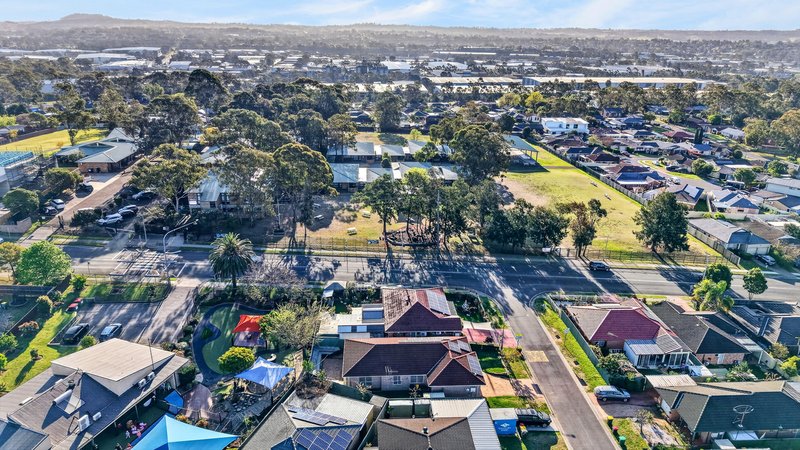 Photo - 4 Webb Place, Minto NSW 2566 - Image 21