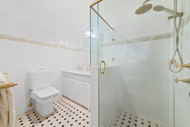 Photo - 4 Webbs Terrace, Westleigh NSW 2120 - Image 7