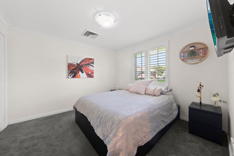 Photo - 4 Webbs Terrace, Westleigh NSW 2120 - Image 8