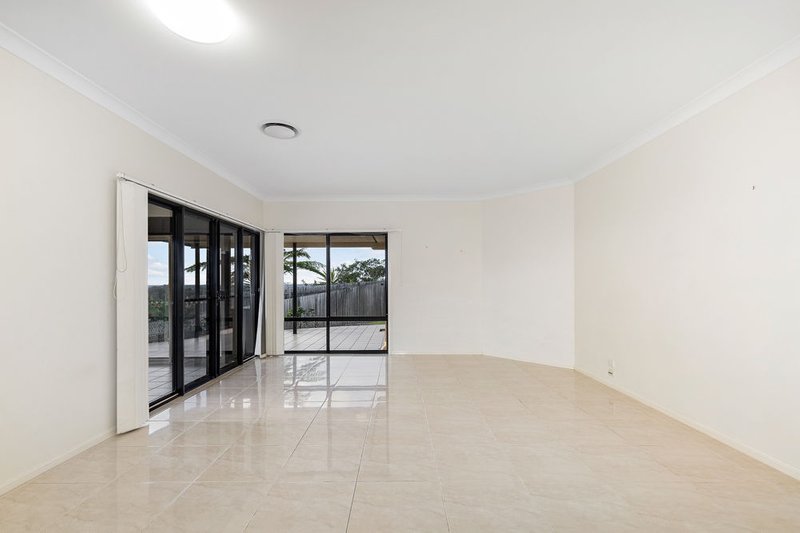 Photo - 4 Wendy Court, Upper Coomera QLD 4209 - Image 9