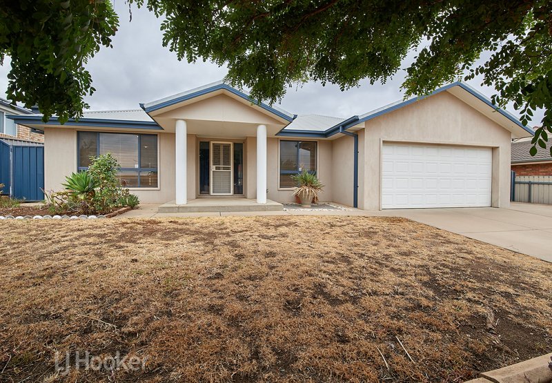 Photo - 4 Werribee Road, Bourkelands NSW 2650 - Image 1