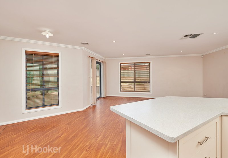 Photo - 4 Werribee Road, Bourkelands NSW 2650 - Image 3