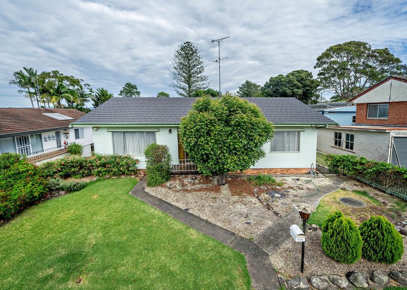 4 West End Avenue, Taree NSW 2430