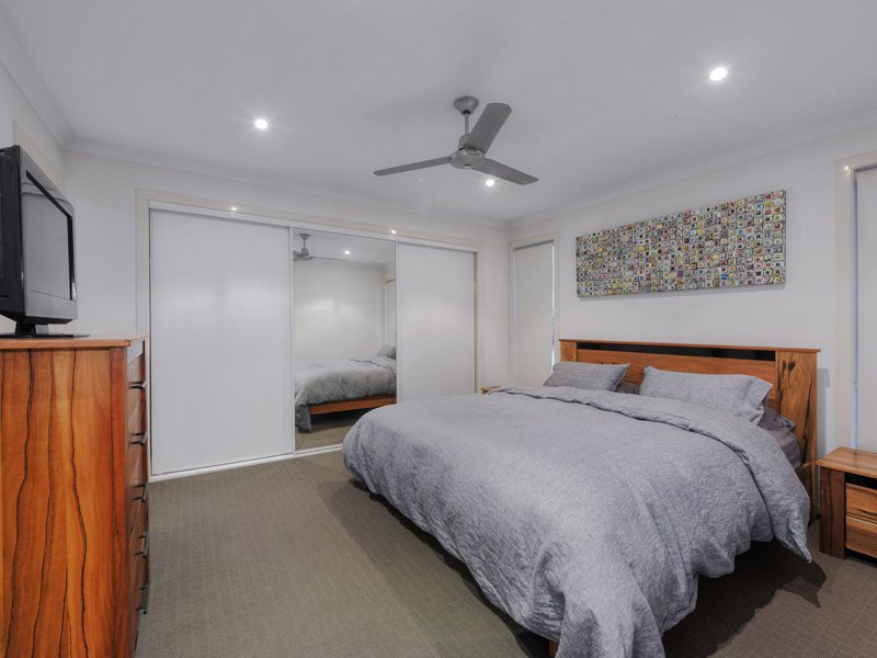 Photo - 4 Westwood Street, Wavell Heights QLD 4012 - Image 13