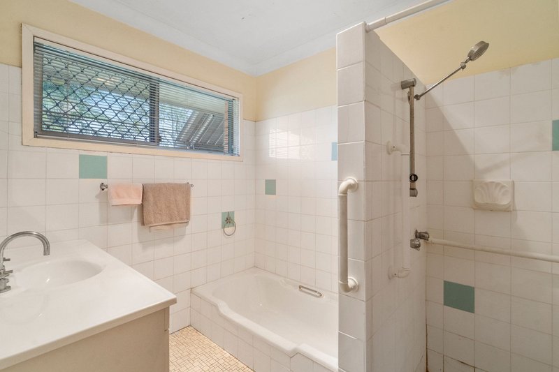 Photo - 4 Wheatley Street, Sunnybank QLD 4109 - Image 11