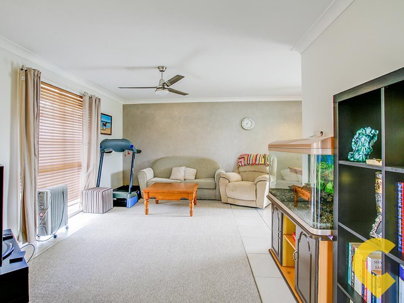 Photo - 4 Whipbird Court, Bellmere QLD 4510 - Image 3