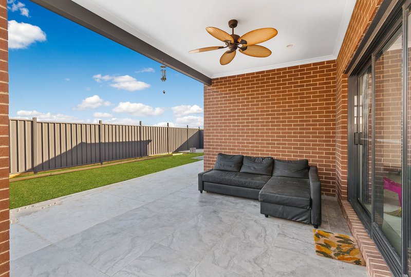 Photo - 4 Whistler Avenue, Wallan VIC 3756 - Image 12