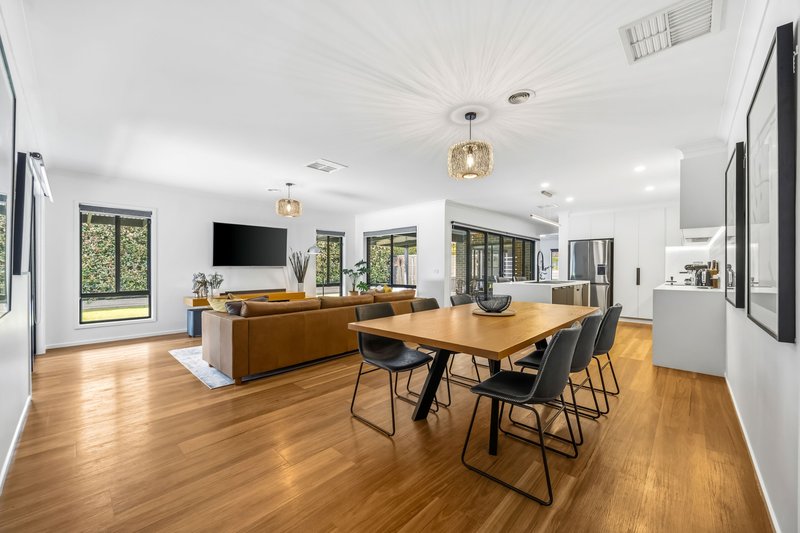 Photo - 4 Whistler Close, Brown Hill VIC 3350 - Image 10
