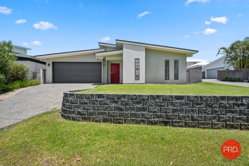 Photo - 4 White Bluff Road, Sapphire Beach NSW 2450 - Image 3