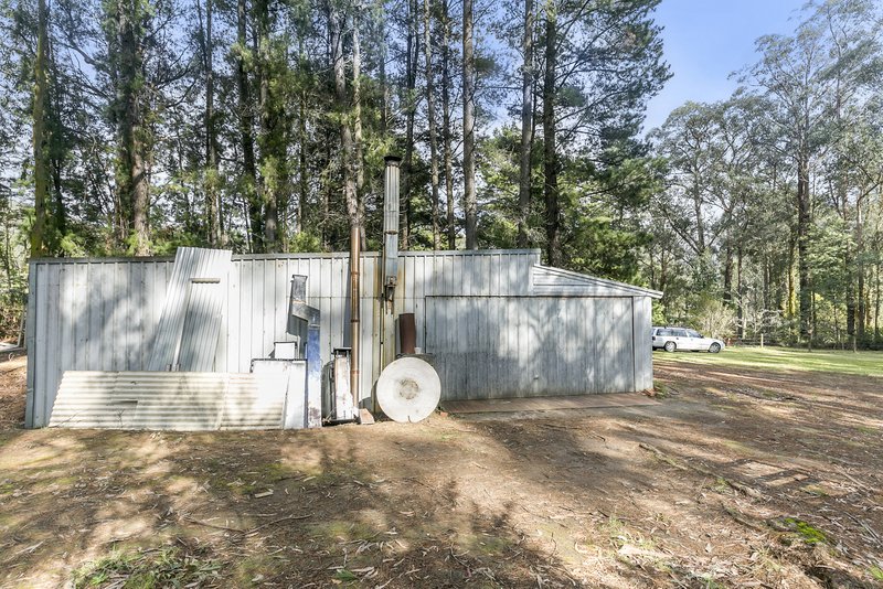 Photo - 4 Whitegum Drive, East Warburton VIC 3799 - Image 11